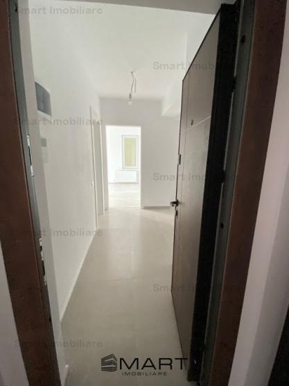 Apartament 2 camere+gradina, zona Tractorul