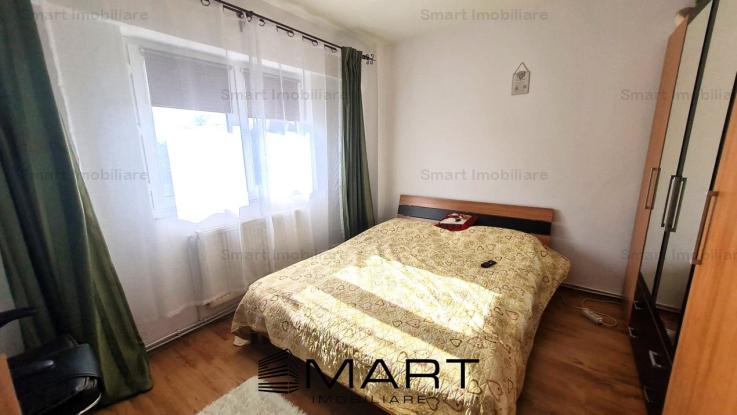 Apartament 3 camere 66mp zona Vasile Aaron