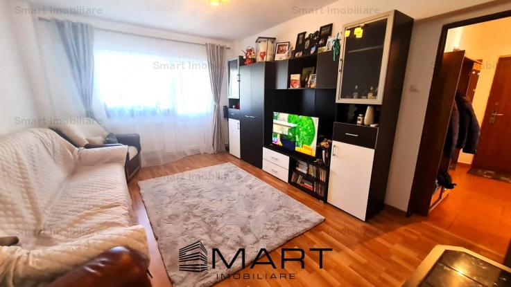 Apartament 3 camere 66mp zona Vasile Aaron