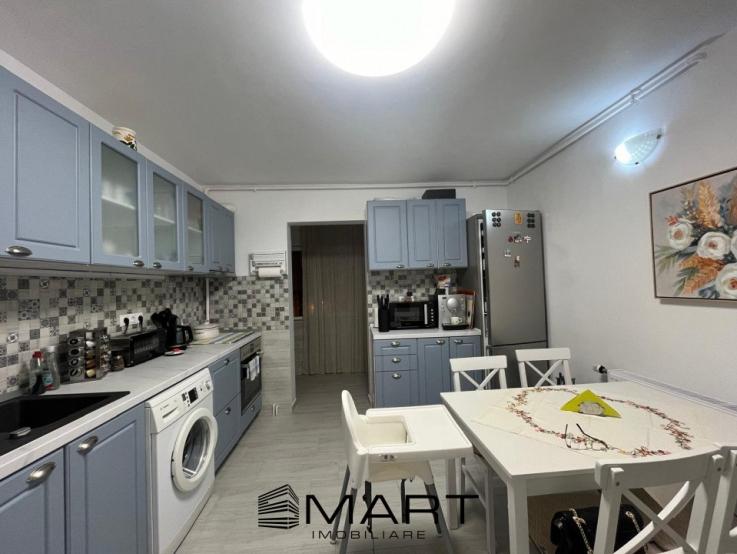 Apartament 2 camere decomandate  etaj 2 Vasile Aaron