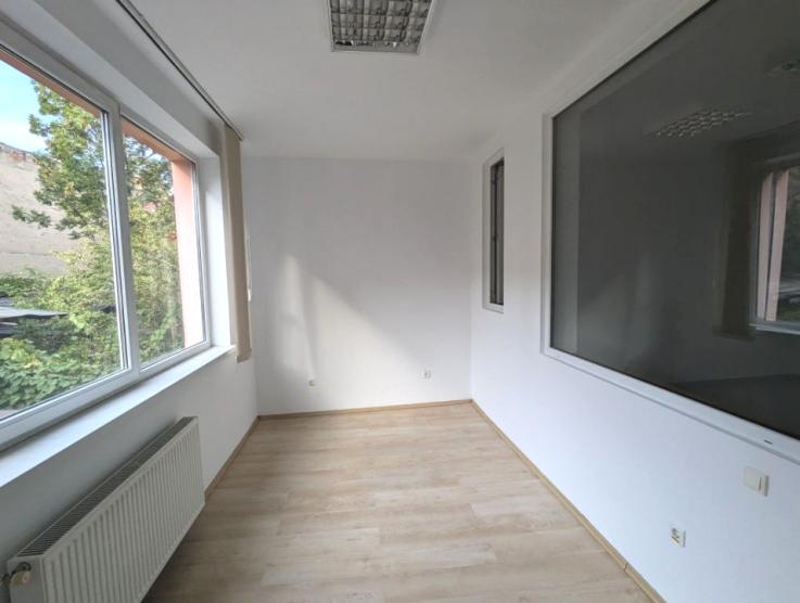 Apartament 2 camere ultracentral,posibilitate birouri