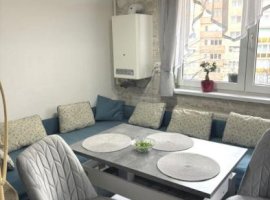 Apartament 3 camere la mansarda zona Mihai Viteazu