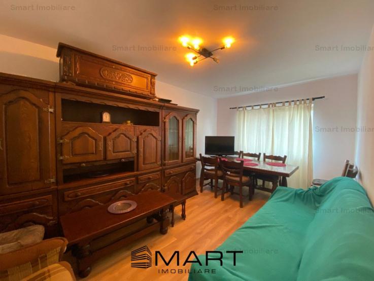 Apartament 3 camere decomandat zona Vasile Aaron