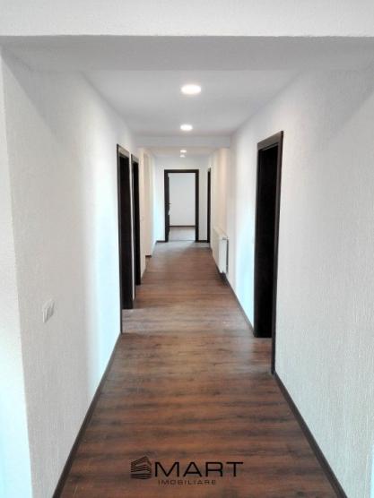 Apartament 4 camere 121mp zona Padurea Dumbrava