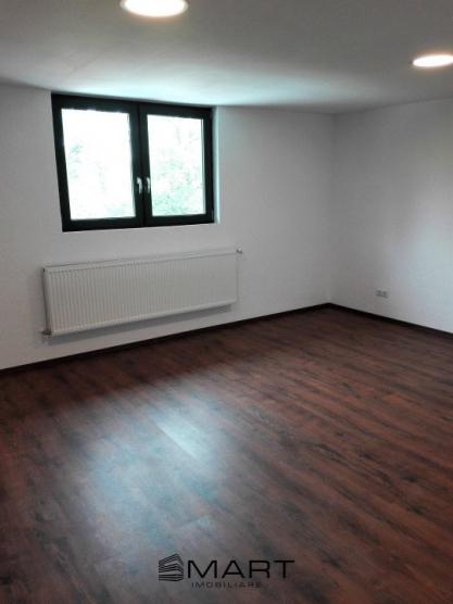 Apartament 4 camere 121mp zona Padurea Dumbrava