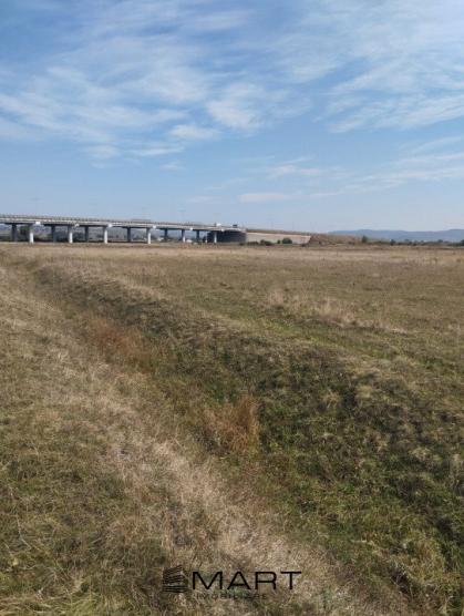 Teren extravilan 4300mp Calea Surii Mici - Autostrada