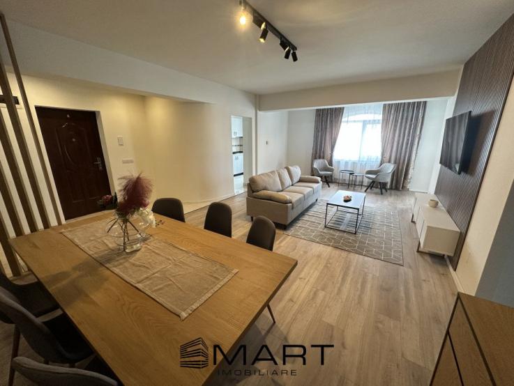 Apartament 3 camere lux zona Milea