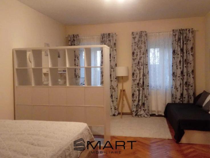 Apartament 2 camere centru Istoric 