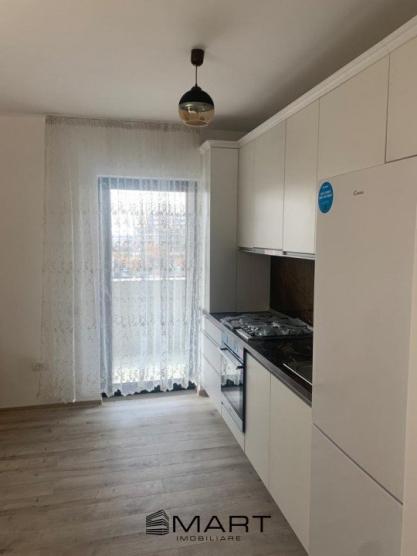 Apartament 2 camere zona Tractorul 