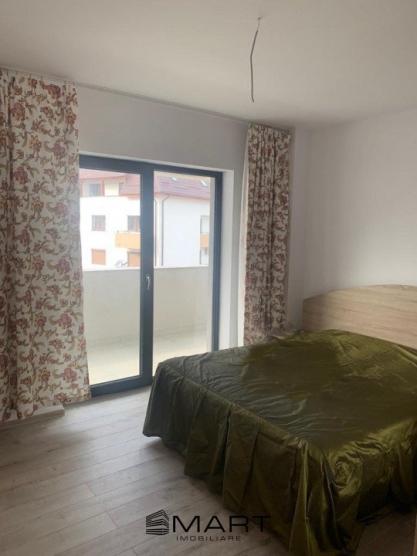 Apartament 2 camere zona Tractorul 