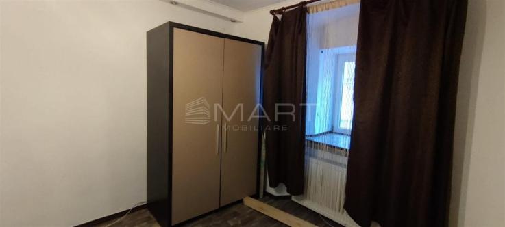 Apartament 3 camere, zona Centrul Vechi