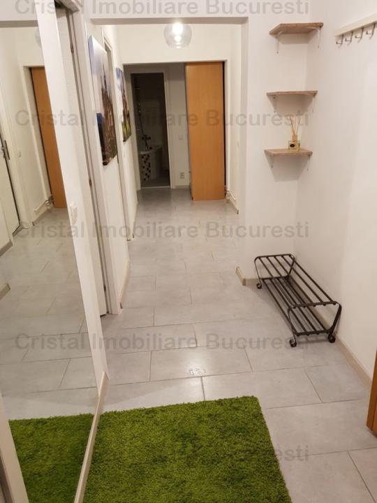 Inchiriez apartament 3 camere in zona Aparatorii Patriei, cu loc de parcare si AC.