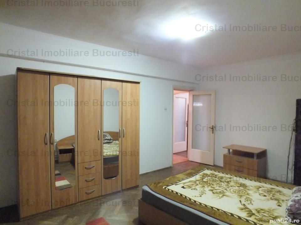 Închiriere apartament 2 camere, decomandat, in zona  Hala Traian