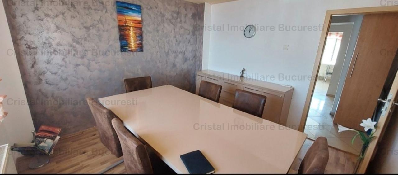 Inchiriez apartament 3 camere zona Vitan Mall,  destinat pentru birouri