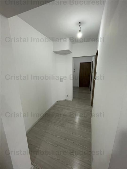 Apartament 3 camere, pe Bld. Obregia.