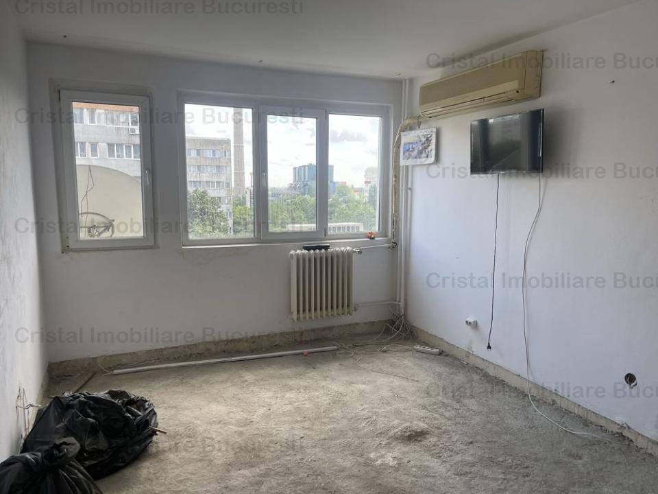 Apartament 3 camere Bld. Brancoveanu. 
