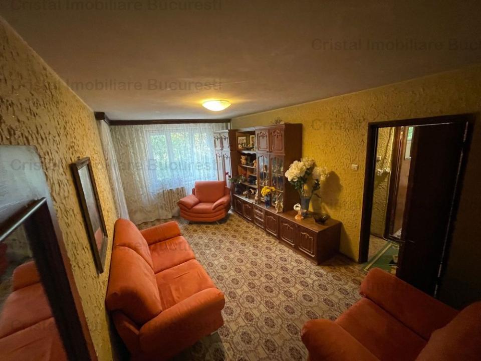 Apartament 4 camere, suprafata generosa, posibilitatea de a se monta centrala