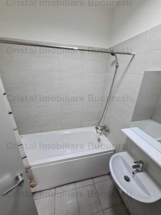 Apartament 4 camere, semidecomandat, sud est, geam la baie, 5 min Metrou