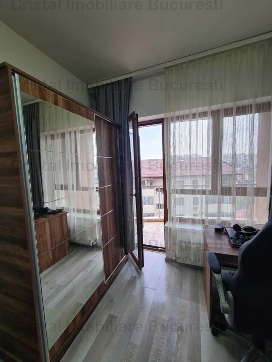 Apartament 4 camere, semidecomandat, sud est, geam la baie, 5 min Metrou