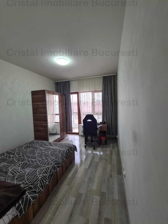 Apartament 4 camere, semidecomandat, sud est, geam la baie, 5 min Metrou