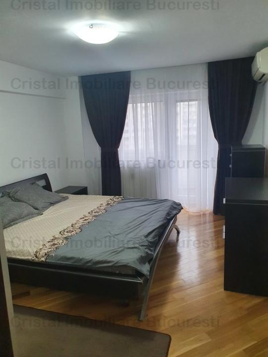 Inchiriez apartament 3 camere, pe Bulevardul Unirii