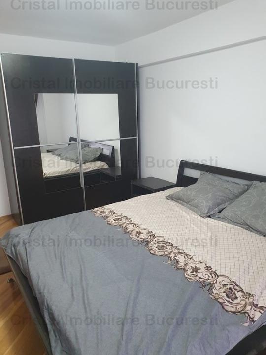 Inchiriez apartament 3 camere, pe Bulevardul Unirii