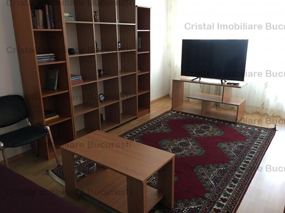 Inchiriez apartament de 2 camere in zona Titan 