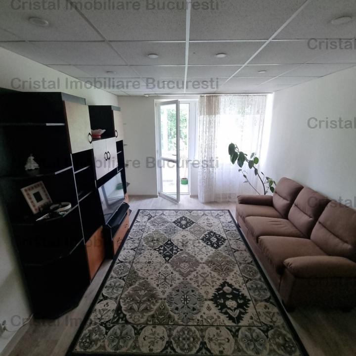 Inchiriez apartament de doua camere in zona Titan 