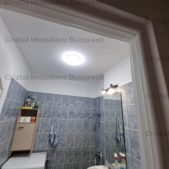 Inchiriez apartament de doua camere in zona Titan 