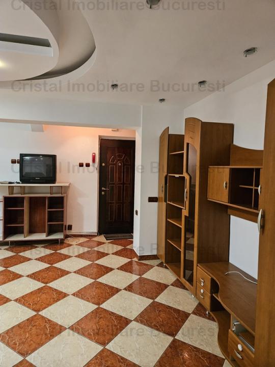 Apartament semidecomandat cu 2 camere, 4/10, zona Ramnicu Sarat, Dristor