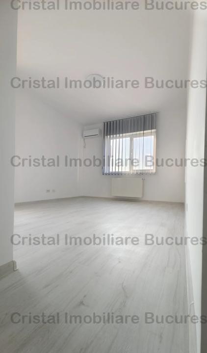 Inchiriez apartament de 3 camere-penthouse- in zona 1 Decembrie 