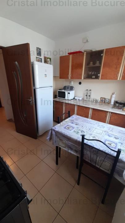 Apartament 3 camere decomandat, 75 mp, 2 bai, balcon inchis, Dristor