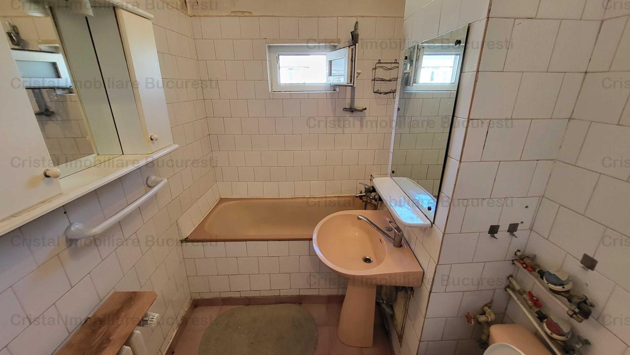 Apartament 4 camere ,Bulevardul Timisoara -Militari