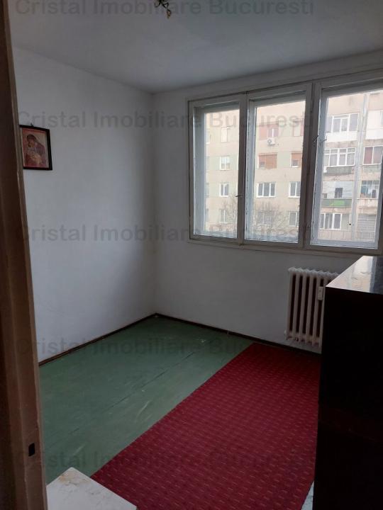 Vând apartament 3 camere Dr.Taberei