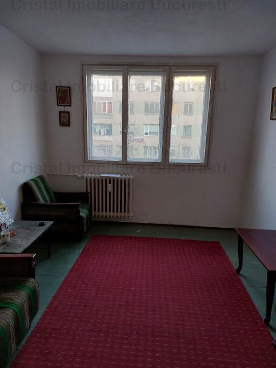 Vând apartament 3 camere Dr.Taberei