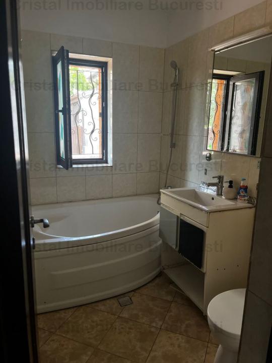 Inchiriez apartament de 2 camere in zona 1 Decembrie 