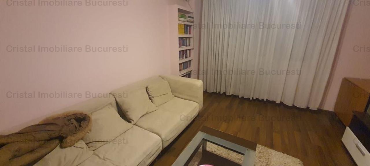 Apartament 3 camere, Bld. Al. Obregia, 5-7 min de metrou Piata Sudului, Mall sun Plaza.