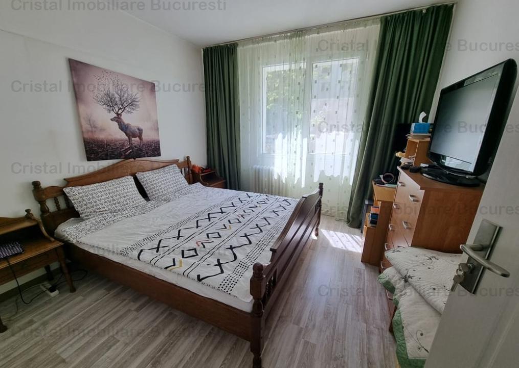 Apartament 3 camere, confort 1, parter 8, situat în bloc civilizat, scara curata cu interfon, zona S