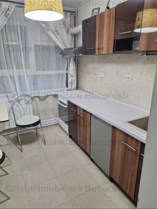 Apartament 2 camere, Tineretului. Lux. Centrala proprie. 