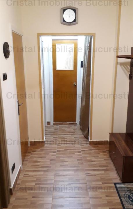 Inchiriez apartament cu 2 camere in zona Brancoveanu.