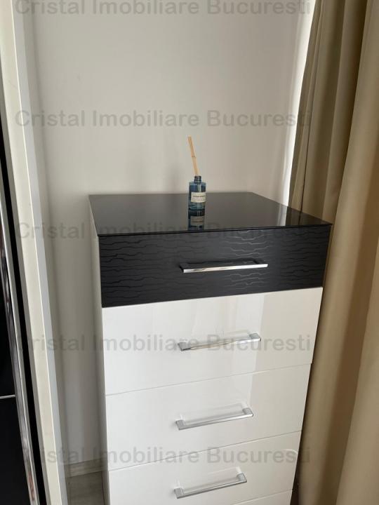 Inchiriez apartament 2 camere, mobilat luxos, renovat, zona Unirii