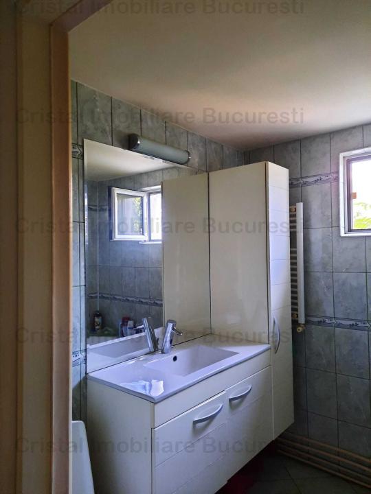 Apartament 3 camere, cu Centrala proprie. Aparatorii Patriei.