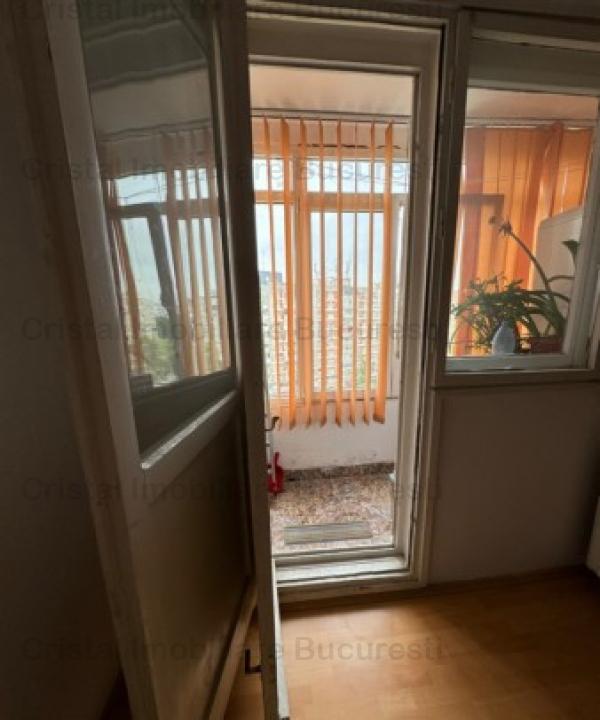 Apartament 2 camere de vanzare Drumul Taberei ,metrou Constantin Brancusi