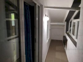 Apartament de 3 camere, 2 bai, zona 1 Decembrie 