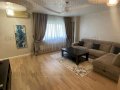 Inchiriez apartament 3 camere, zona Piata Muncii, cu loc de parcare