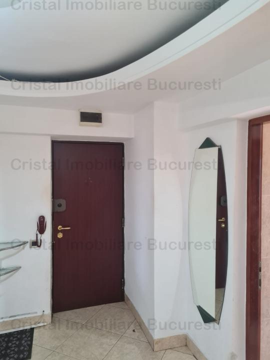 Inchiriez apartament 3 camere, zona Piata Alba Iulia, petfriendly