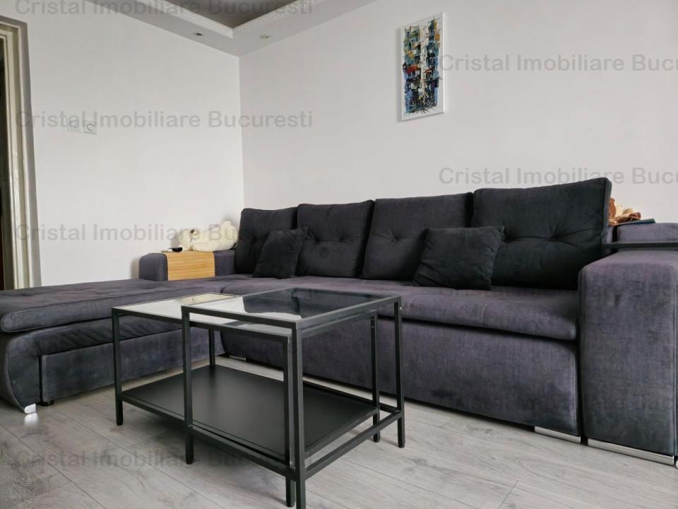 Inchiriez apartament 2 camere, zona Unirii, cu loc de parcare inclus