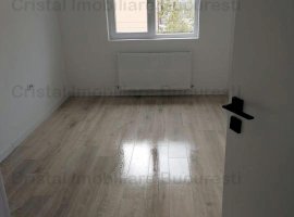 Inchiriez apartament 3 camere zona Theodor Pallady nemobilat cu centrala propie 