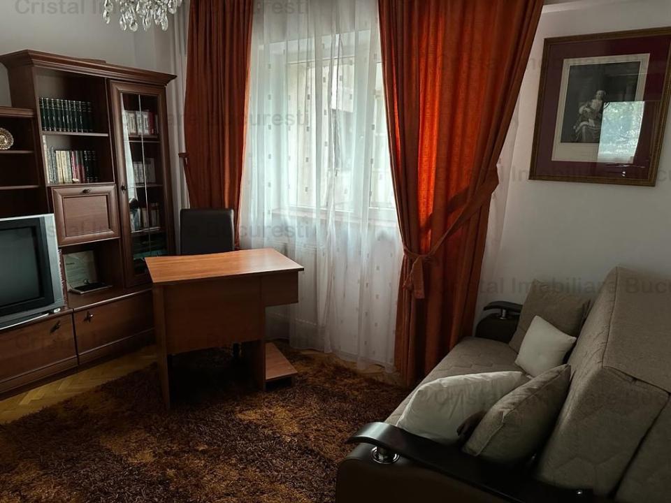 Apartament 4 camere Calea Mosilor