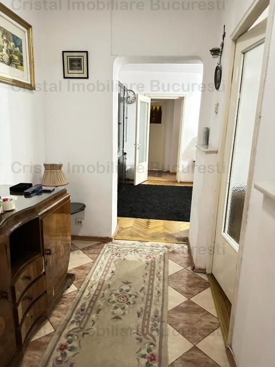 Apartament 4 camere Calea Mosilor